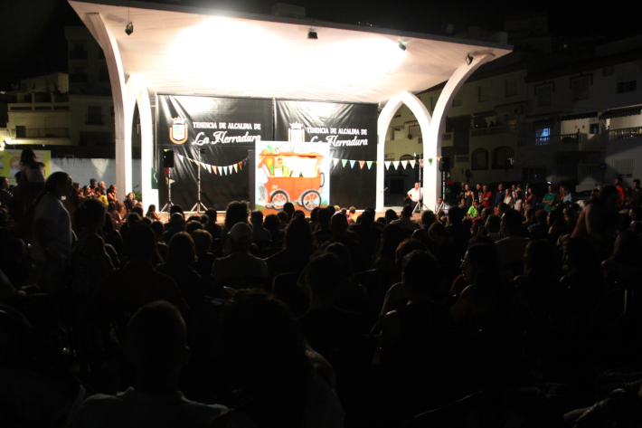 La Herradura rinde homenaje a Peneque en su 60 aniversario